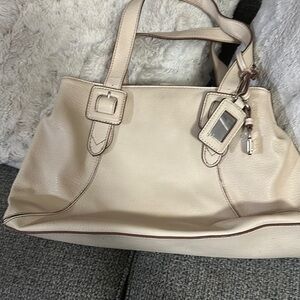 Liz Claiborne Cream Shoulder Bag with Textured Finish